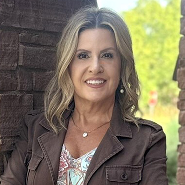leadership-julie-soltis